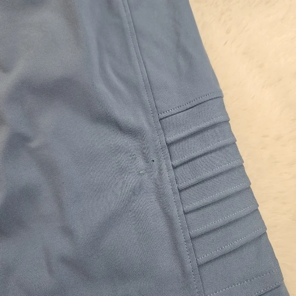 Athleta Venice Moto Jogger in Cottage Blue Plus Size 2X - Picture 16 of 16